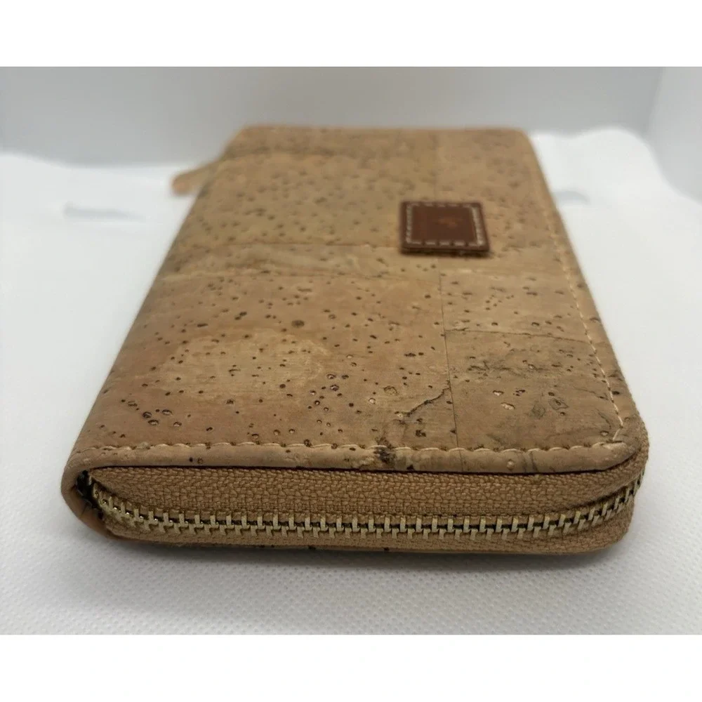 Portugal Cork Wallet Zip-Around Eco-Friendly Sustainable Vegan‎ Natural Boho